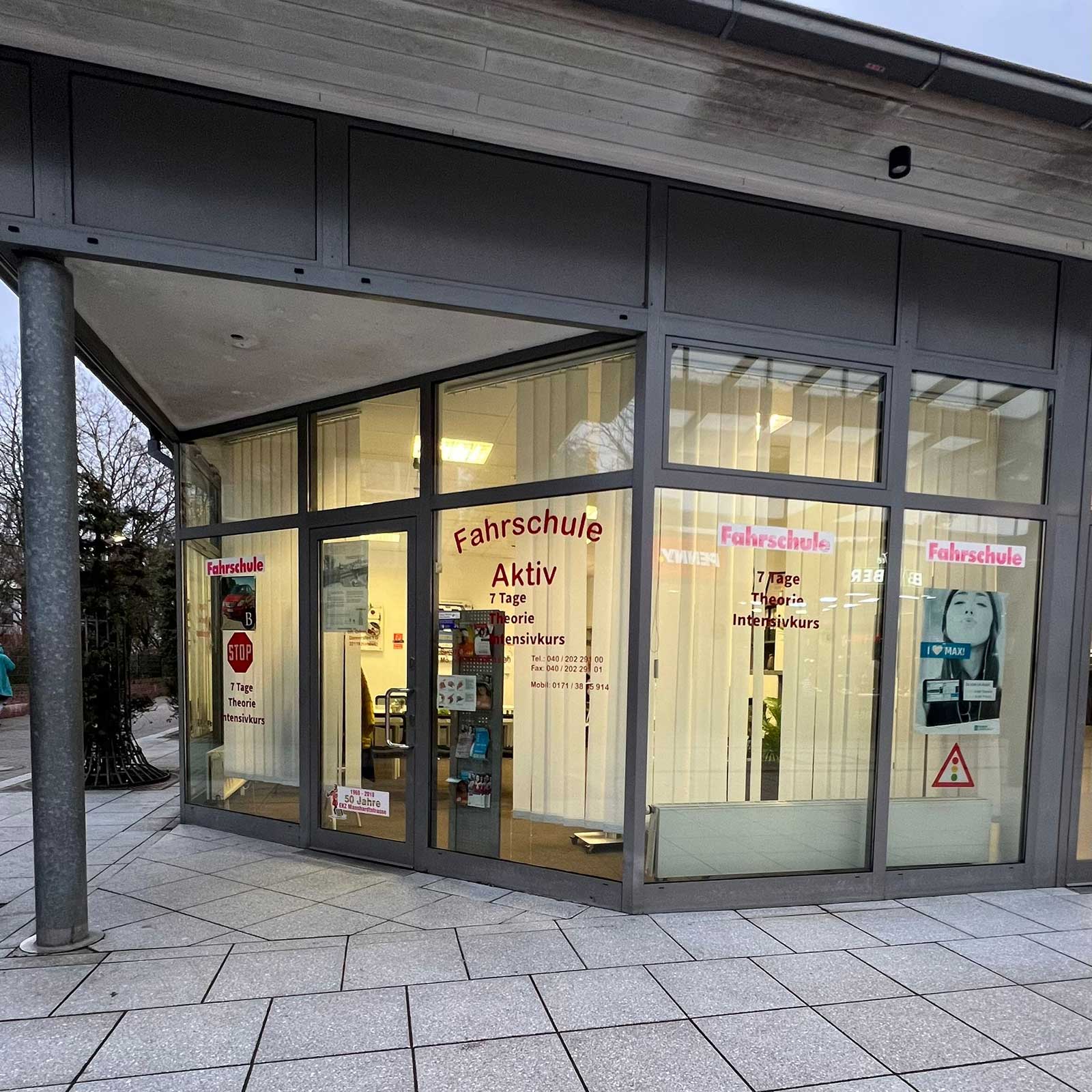 Fahrschule Img 11 Fahrschule Aktiv Hamburg - Außenansicht 1